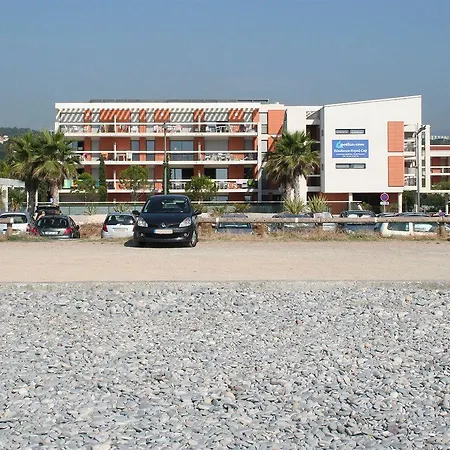 Aparthotel Goelia Royal Cap 3*
